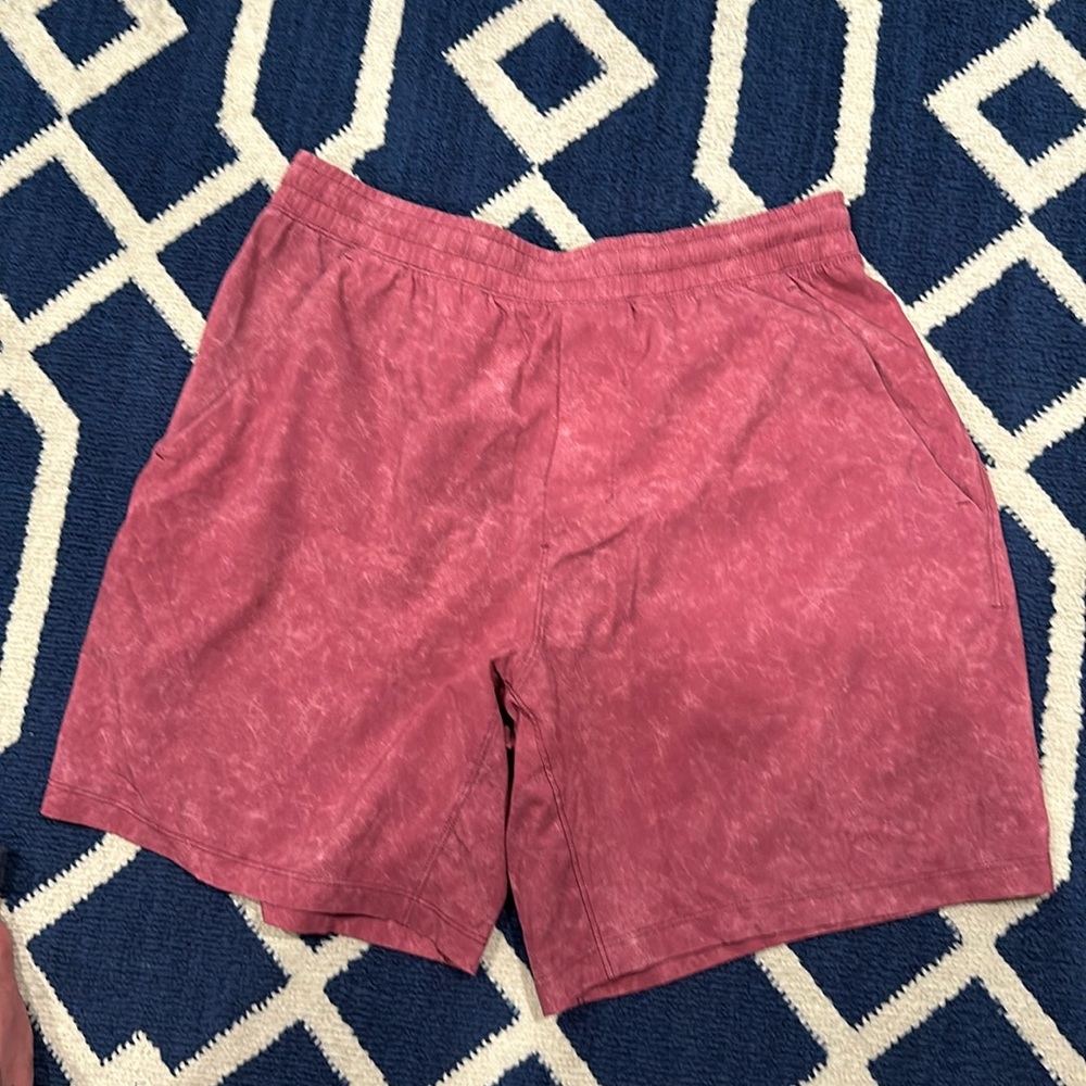 Lululemon pace breaker shorts